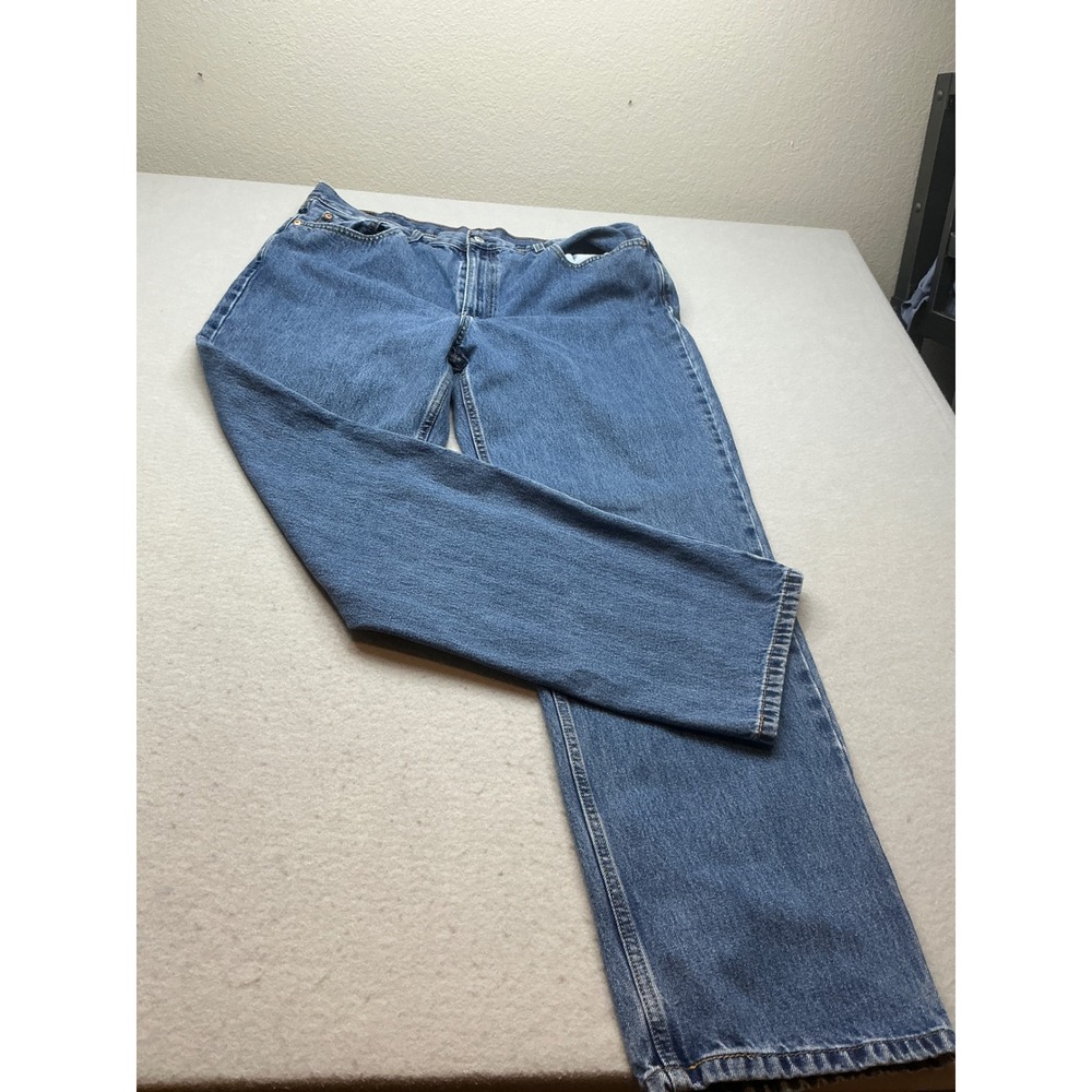 Levi's 550 Relaxed Fit Tapered Leg Jeans 40x34 Medium Wash Denim Mens‎